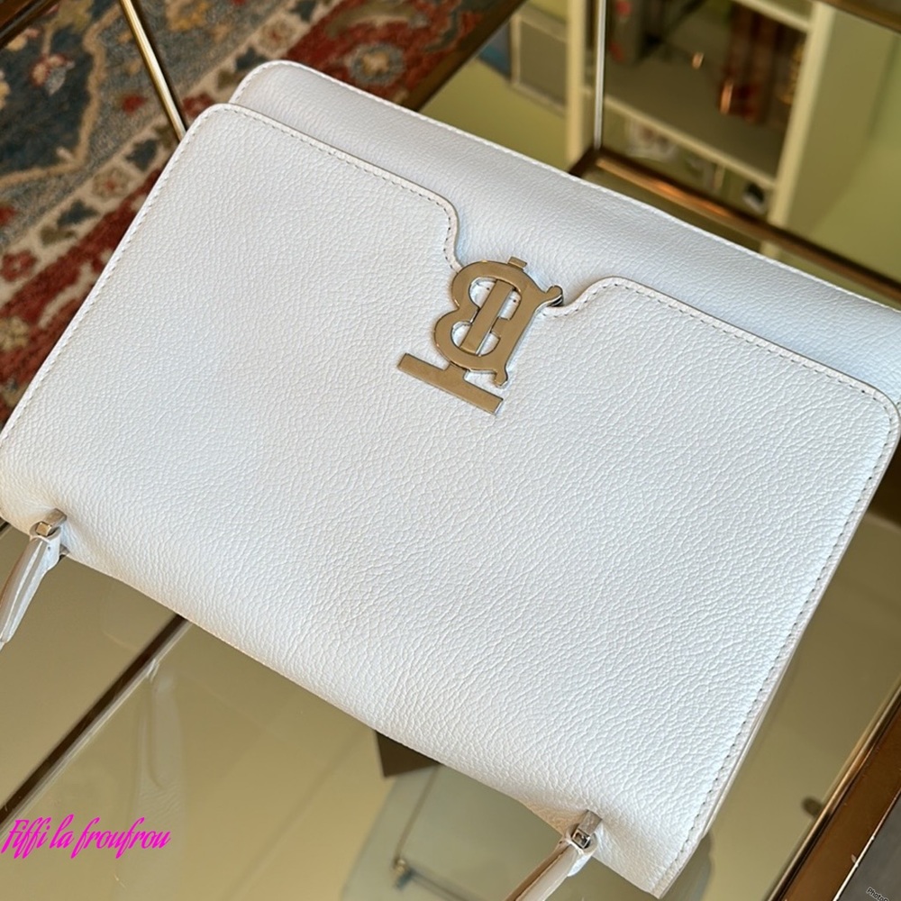 Authentic Burberry bag - Picture 6 of 16